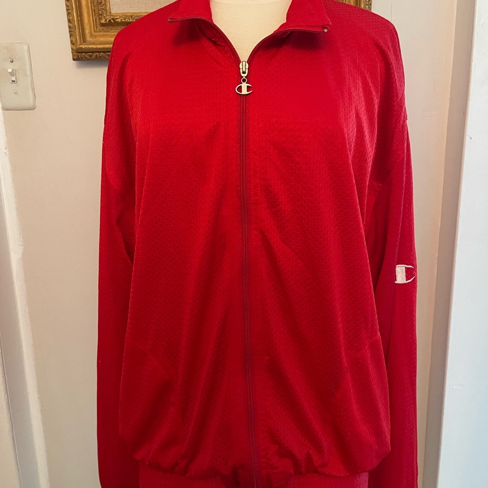 MEN’S EUC VINTAGE XL CHAMPION NFL PRO LINE RED MESH ZIP UP JACKET.